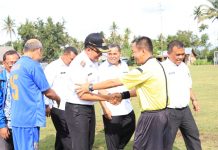 Wawako Buka Turnamen Sepakbola PGRI Cup 2019 Di Parambahan