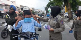 sosialisasi pakai masker