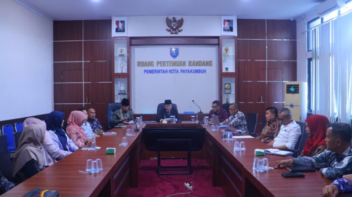 Forum Bisnis 2025 Payakumbuh Digelar di Ruang Pertemuan Randang