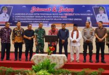 Wakil Wali Kota Payakumbuh bersama Forkopimda dan pejabat daerah meresmikan peluncuran aplikasi DISAKOLA dan program KSRG di Aula Balai Kota Payakumbuh.