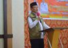 Wali Kota Payakumbuh sedang memberikan sambutan dalam kegiatan pelatihan pencegahan dan mitigasi bencana tahun 2025.