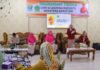 Ketua LKKS Kota Payakumbuh Eni Muis Zulmaeta menyampaikan sambutan dalam kegiatan Bimbingan Teknis LKKS dan LKS se-Sumatera Barat di Pendopo Rumah Dinas Wali Kota.