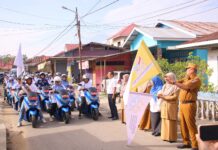 Wakil Wali Kota Payakumbuh melepas peserta Kirab Bangga Kencana dalam rangka Harganas ke-32