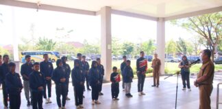 Wakil Wali Kota Payakumbuh melepas kontingen Shorinji Kempo ke Kejurda Sumbar 2025