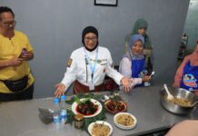 Hasil masakan rendang yang dibuat oleh salah seorang chef internasional
