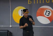 Wakil Wali Kota Payakumbuh Elzadaswarman memberikan sambutan saat membuka Turnamen Biliar Piala Bergilir Wali Kota Payakumbuh Seri II di Rumah Biliar Nineball, Parik Rantang.