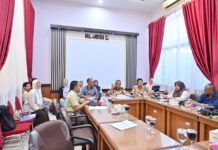 DPRD Dukung Penuh! Payakumbuh Segera Wujudkan Command Center Digital Rapat kerja Dinas Komunikasi dan Informatika (Diskominfo) Kota Payakumbuh bersama Komisi B DPRD Kota Payakumbuh membahas KUA-PPAS 2026 di ruang Komisi B DPRD.