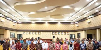 Rapat koordinasi Pemko Payakumbuh bersama KPK membahas strategi pencegahan korupsi, diikuti oleh pimpinan daerah, DPRD, dan seluruh perangkat daerah di Aula Ngalau Indah, Balai Kota Payakumbuh.