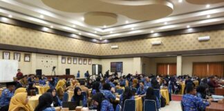 ASN Kota Payakumbuh mengikuti sosialisasi penyusunan dan penginputan Anjab dan ABK berbasis digital di Aula Ngalau Indah, Balai Kota Payakumbuh.