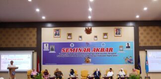 Sekretaris Daerah Kota Payakumbuh membuka Seminar Akbar HIMPAUDI 2025 tentang pengaruh gadget terhadap perkembangan anak usia dini di Aula Ngalau Indah Balai Kota Payakumbuh.