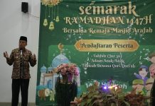 Wakil Wali Kota Payakumbuh Elzadaswarman menyampaikan sambutan pada pembukaan Semarak Ramadhan 1447H di Masjid Arafah Sungai Pinago